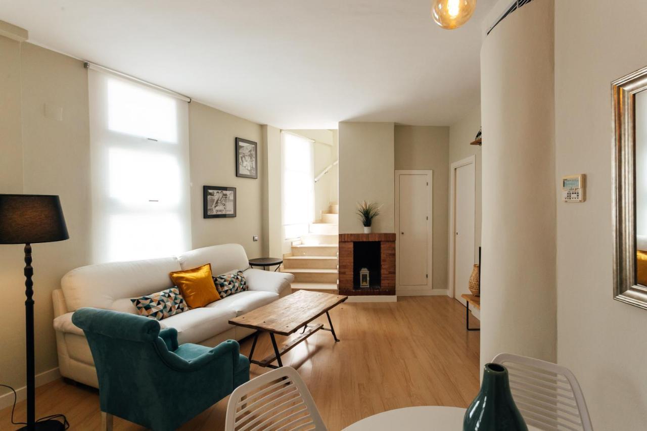 Апартаменты Alohamundi Duplex Alameda Севилья Экстерьер фото