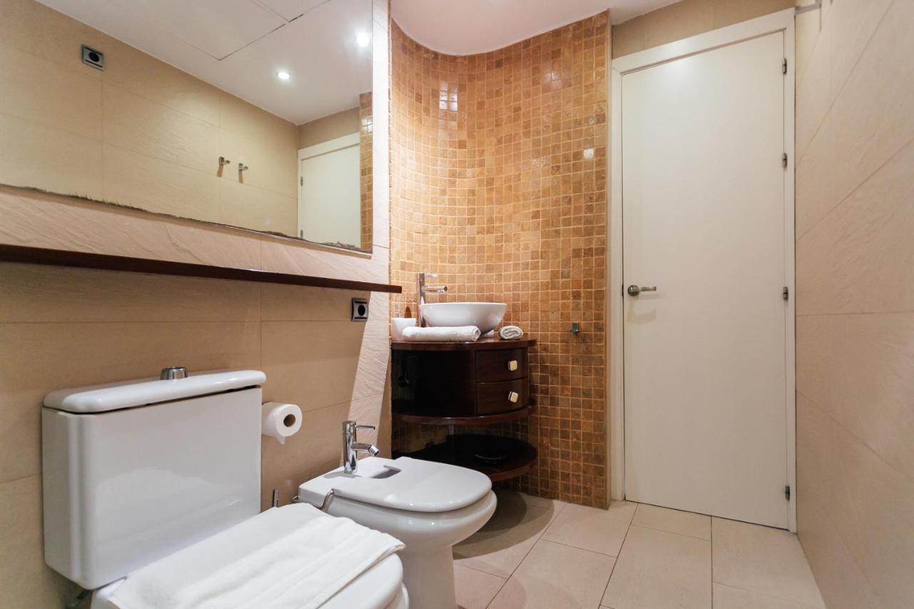 Апартаменты Alohamundi Duplex Alameda Севилья Экстерьер фото